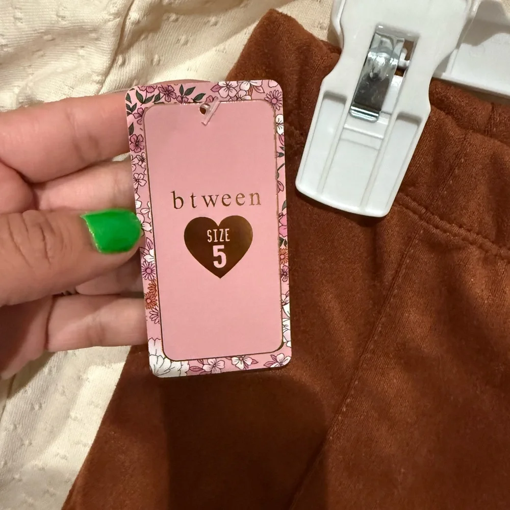 NWT Btween Size 5 long sleeve and pant Set - Picture 3 of 3
